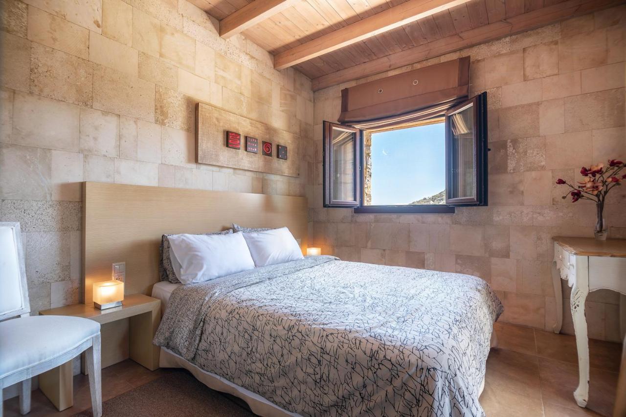 Pezoulia Aparthotel Selakano Екстериор снимка