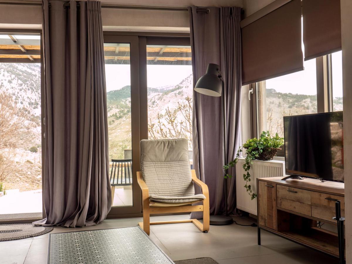 Pezoulia Aparthotel Selakano Екстериор снимка