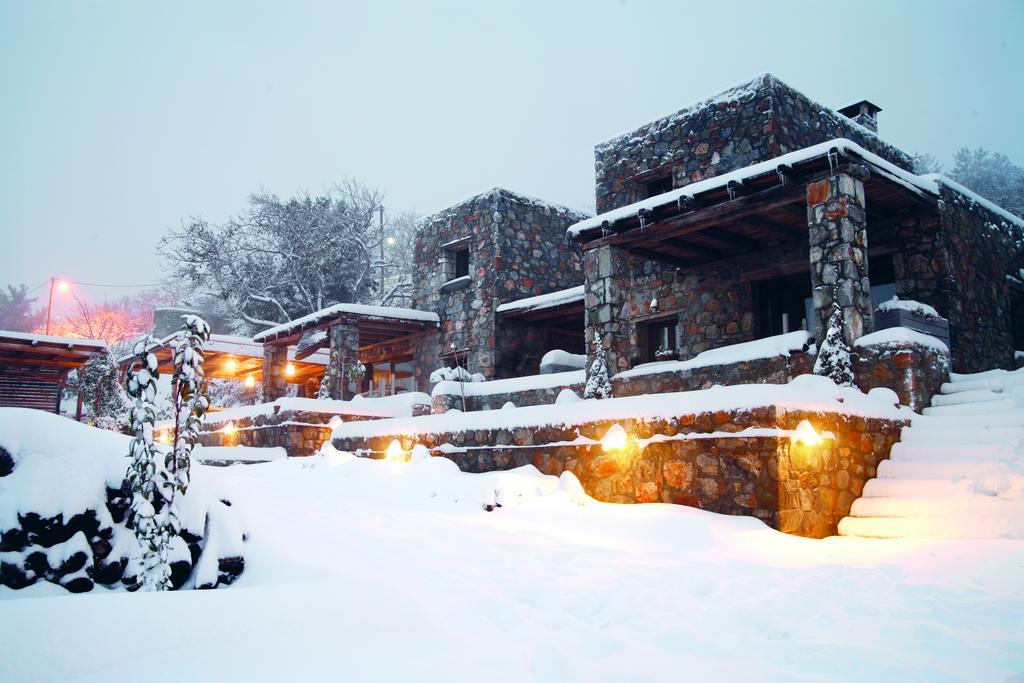 Pezoulia Aparthotel Selakano Екстериор снимка